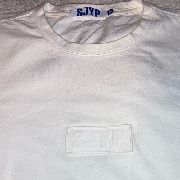 Designer SJYP Casual Tee Shirt - Picture 4 of 6